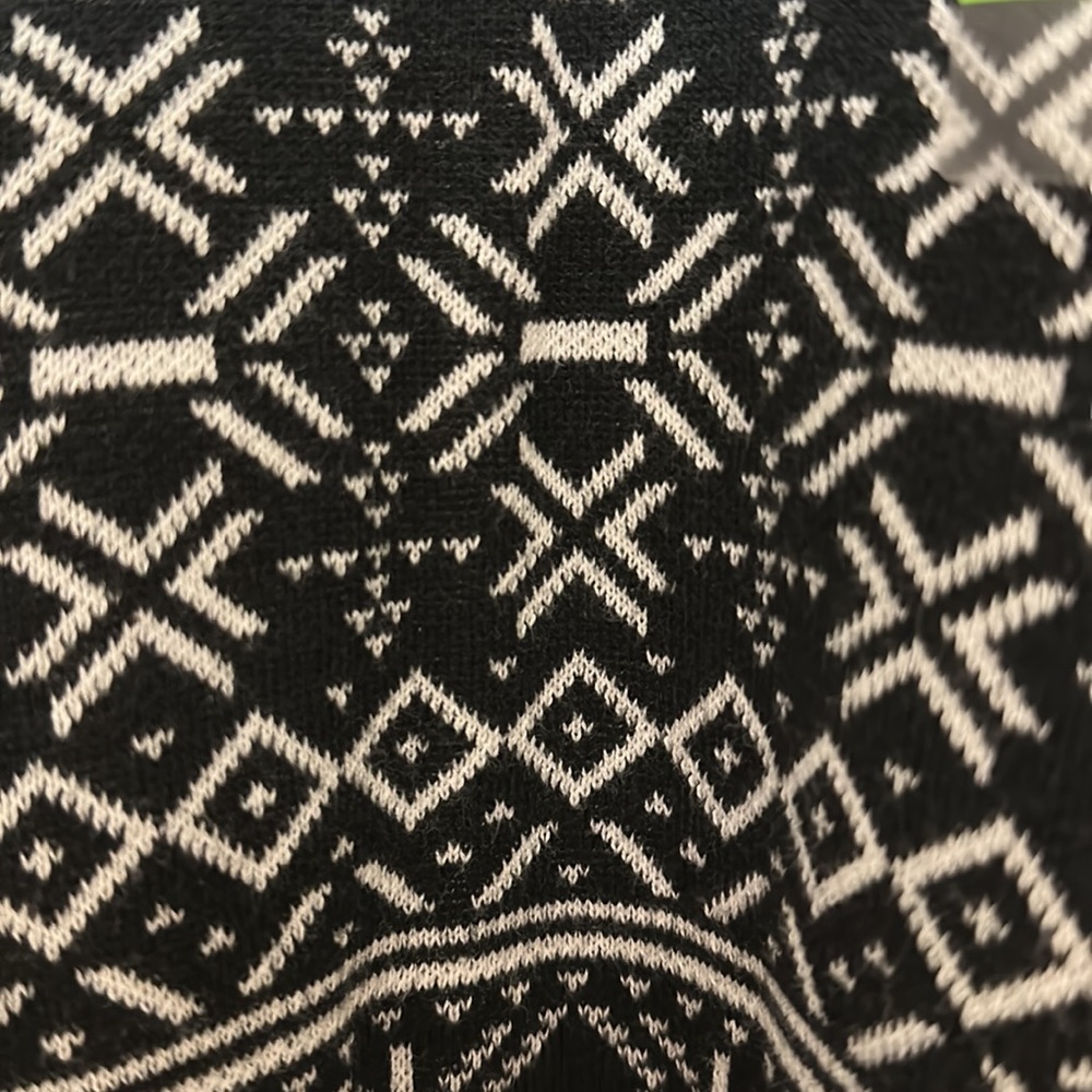 Breathable sweater knit - Picture 3 of 6